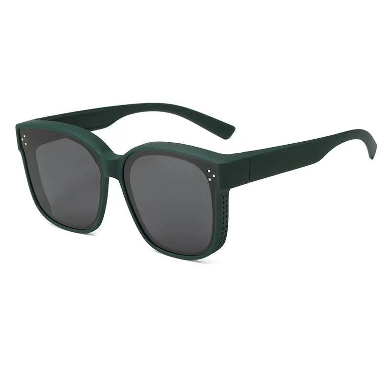 Wholesale Summer sun protection polarized glasses with myopia cover, one mirror for two purposes, driving fashionable sunglasses